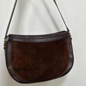 Vintage brown leather crescent shoulder bag / gold tone details from Spain